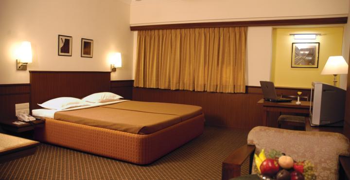 Hotel Skylon Ahmedabad Extérieur photo
